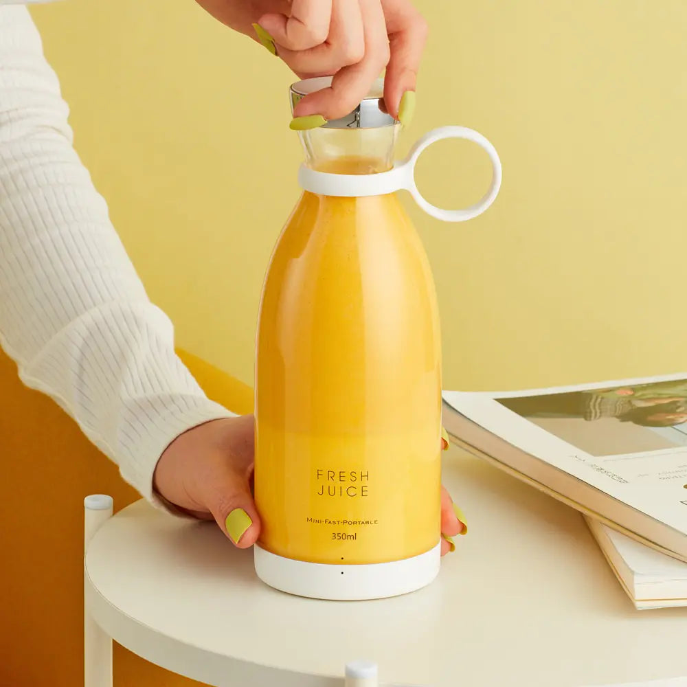 Mini Electric Juicer Blender