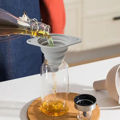 Household Foldable Funnel Silicone telescopic Portable Funnels for Fuel Hopper Beer Oil Easy to clean Kitchen Accessories Tools