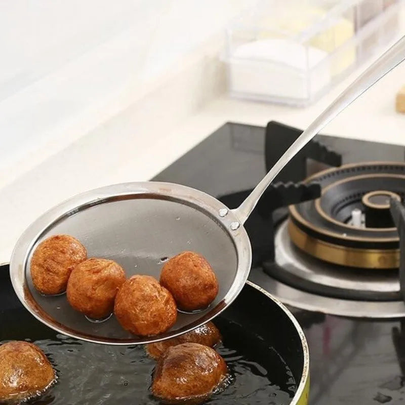 Single Oil Skimmer Spoon – Stainless Steel Fat Separator for Cooking, Turkey Frying & Thanksgiving Meal Prep