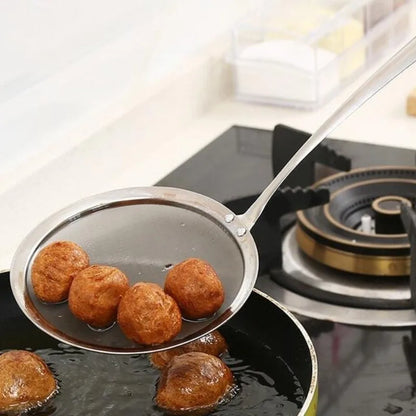 Single Oil Skimmer Spoon – Stainless Steel Fat Separator for Cooking, Turkey Frying & Thanksgiving Meal Prep