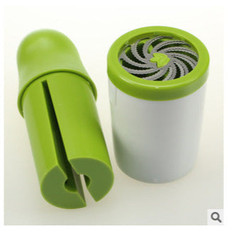 Herb & Vegetable Chopper ? Compact PS Plastic & Stainless Steel Kitchen Cutter