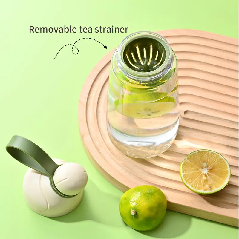Portable 600ml Plastic Water Bottle with Tea Strainer